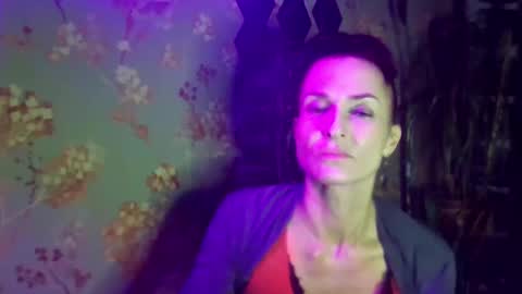 Snapshot of kristinagold44 chatting on March 1, 2025, 10:21 pm Kristina online show from March 1, 2025, 10:21 pm
