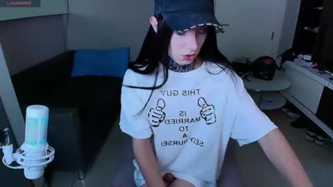 kristina online show from March 8, 2025, 9:08 pm