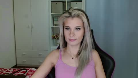 KristineAmore online show from February 9, 2026, 7:23 am