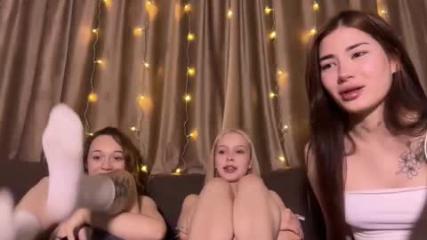 Kristy and Alice online show from February 8, 2026, 6:55 pm