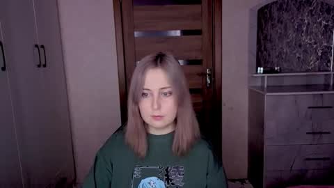 Kristy online show from February 4, 2026, 9:09 pm