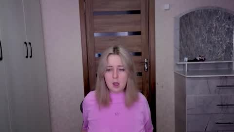 Kristy online show from February 10, 2026, 10:14 pm