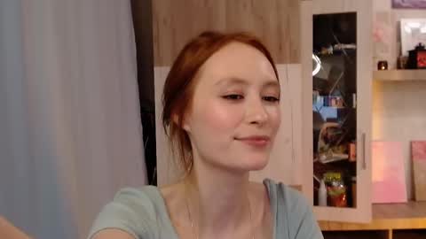 Snapshot of krisykkiss chatting on February 9, 2025, 10:21 pm Krissy online show from February 9, 2025, 10:21 pm