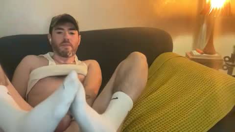 krooklynboy online show from April 26, 2026, 8:39 pm