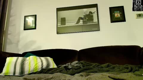 krummersaebel online show from March 7, 2025, 7:38 pm