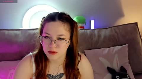 Krys online show from March 19, 2026, 1:09 am