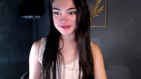 Snapshot of krystal_angel chatting on December 16, 2024, 6:16 pm krystal_angel online show from December 16, 2024, 6:16 pm