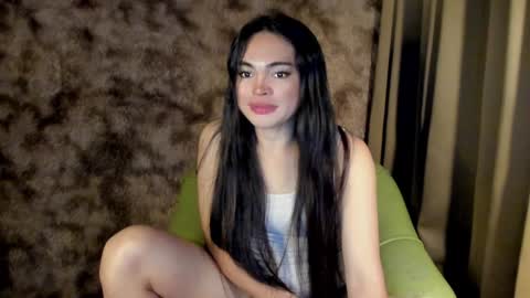 Snapshot of krystal_angel chatting on December 18, 2024, 6:43 am krystal_angel online show from December 18, 2024, 6:43 am