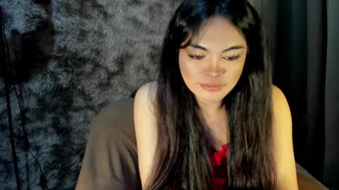 Snapshot of krystal_angel chatting on January 27, 2025, 12:12 am krystal_angel online show from January 27, 2025, 12:12 am