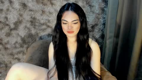 Snapshot of krystal_angel chatting on February 7, 2025, 4:16 am krystal_angel online show from February 7, 2025, 4:16 am