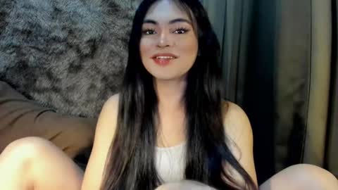 Snapshot of krystal_angel chatting on February 24, 2025, 10:47 pm krystal_angel online show from February 24, 2025, 10:47 pm