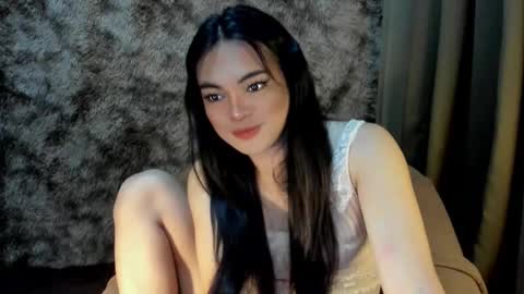 Snapshot of krystal_angel chatting on March 7, 2025, 2:36 am krystal_angel online show from March 7, 2025, 2:36 am