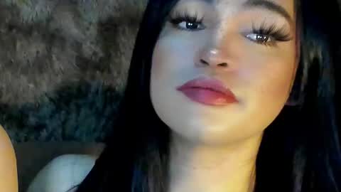 Snapshot of krystal_angel chatting on October 23, 2025, 11:57 pm krystal_angel online show from October 23, 2025, 11:57 pm