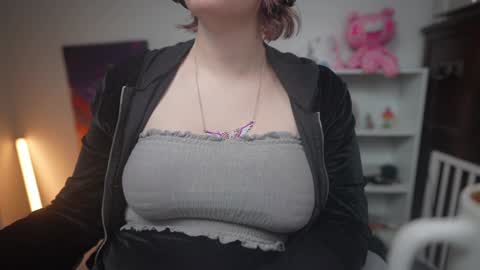 Krystal Syx online show from January 26, 2025, 9:40 pm