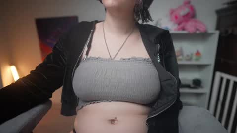 Krystal Syx online show from February 16, 2025, 4:53 pm