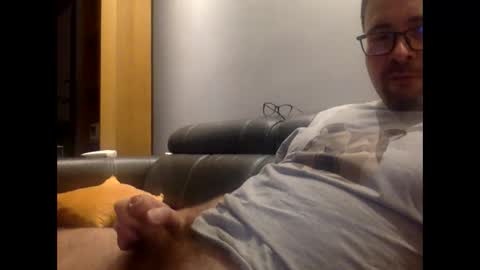 krzysztof1977 online show from December 15, 2024, 9:42 pm