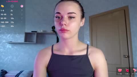 Snapshot of kseni_a chatting on July 11, 2026, 5:43 am Ksenia online show from July 11, 2026, 5:43 am