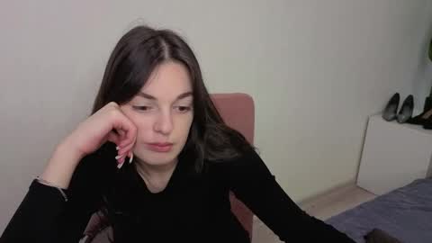 Ksenia online show from June 3, 2026, 9:23 am