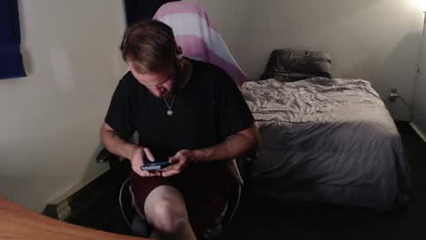 Snapshot of kuggy570 chatting on July 1, 2026, 12:12 am Kuggy online show from July 1, 2026, 12:12 am