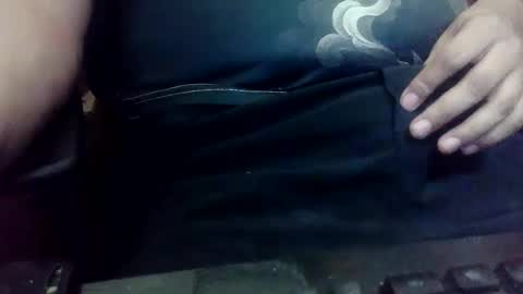 kunahub17 online show from March 15, 2026, 4:29 am