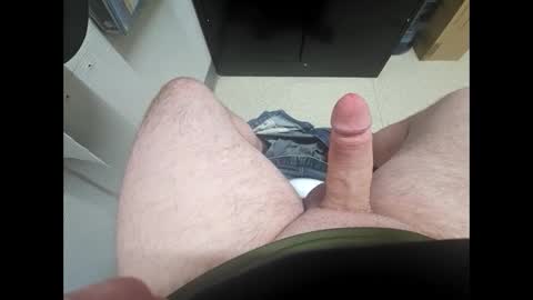 Snapshot of kuntzy60 chatting on March 9, 2025, 5:06 pm kuntzy60 online show from March 9, 2025, 5:06 pm