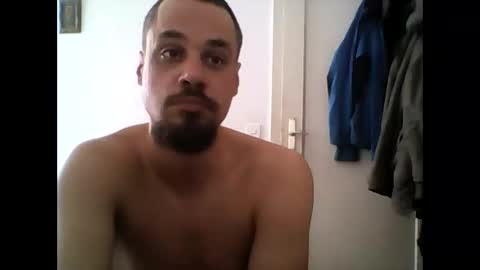 Snapshot of kurejc chatting on February 18, 2026, 2:35 pm kurejc online show from February 18, 2026, 2:35 pm