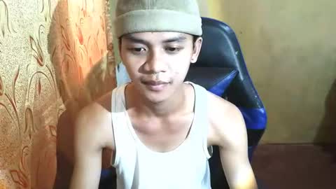 kurtxxx07 online show from February 1, 2026, 3:27 am