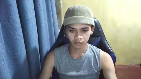 kurtxxx07 online show from March 8, 2026, 9:29 pm