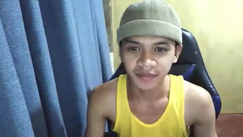 kurtxxx07 online show from March 9, 2026, 9:52 pm