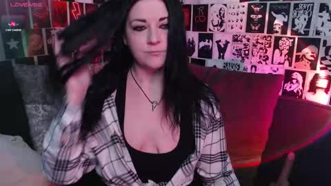 Kvopa online show from February 18, 2026, 9:22 pm