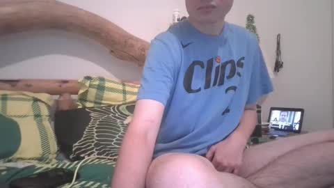 Snapshot of kwahrens22 chatting on January 16, 2025, 1:16 am Kenji online show from January 16, 2025, 1:16 am