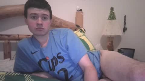 Snapshot of kwahrens22 chatting on February 1, 2025, 1:02 am Kenji online show from February 1, 2025, 1:02 am