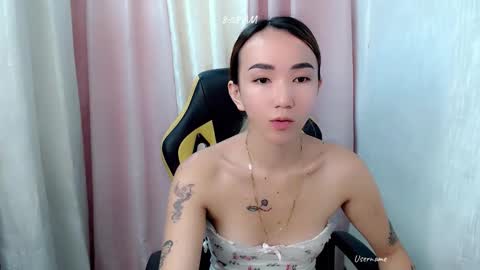 Snapshot of kweenie1026 chatting on May 6, 2026, 12:08 am kweenie1026 online show from May 6, 2026, 12:08 am