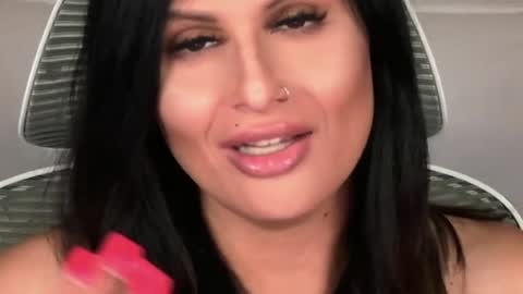 Snapshot of kxaxmichelle chatting on August 6, 2026, 7:27 pm Kick online show from August 6, 2026, 7:27 pm