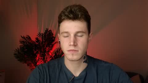 Kyle online show from December 10, 2024, 7:32 pm