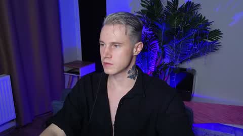 Kyle online show from January 1, 2025, 5:33 pm