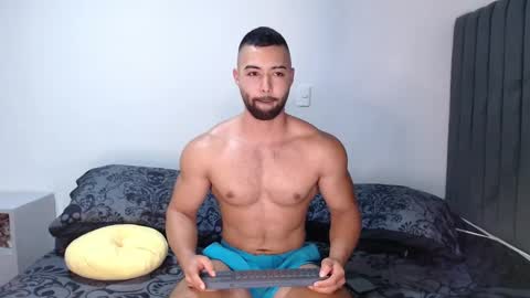 Kyle collinz online show from February 24, 2025, 2:40 am