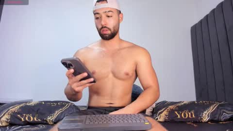 Kyle collinz online show from September 20, 2025, 8:21 pm