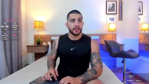 kylenorth_ online show from September 23, 2025, 1:19 am