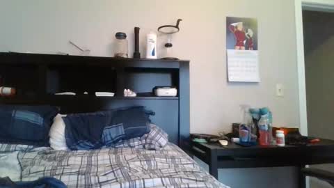kylevogt2024 online show from April 3, 2026, 4:49 pm