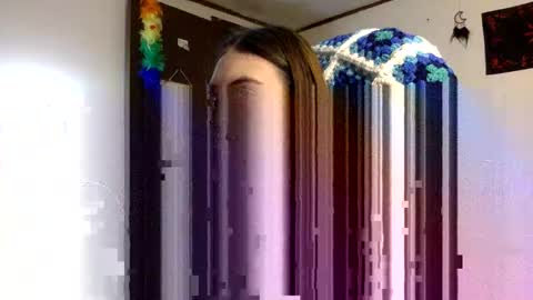 Snapshot of kylianna chatting on December 6, 2024, 11:47 pm Kylianna online show from December 6, 2024, 11:47 pm