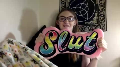 Snapshot of kylianna chatting on January 17, 2026, 1:43 am Kylianna online show from January 17, 2026, 1:43 am