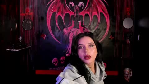 submissive demon Please help me to reach 500 thumbs up online show from April 28, 2026, 9:20 pm