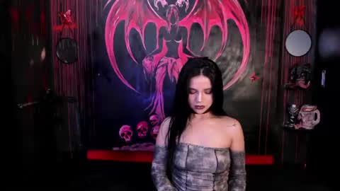 Snapshot of kylie_foxx1 chatting on July 15, 2026, 8:58 pm submissive demon Please help me to reach 500 thumbs up online show from July 15, 2026, 8:58 pm