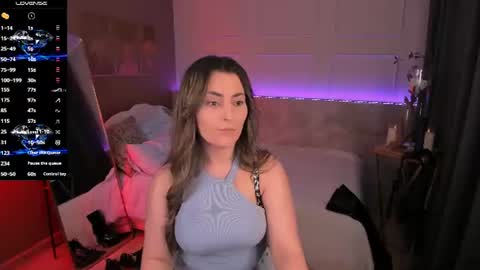 Snapshot of kylie_mellow chatting on July 11, 2026, 5:43 am Kylie online show from July 11, 2026, 5:43 am