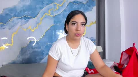 Kaylie And Jhony online show from December 21, 2025, 3:08 pm