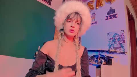 Snapshot of kyliekandy chatting on September 14, 2025, 9:36 pm online show from September 14, 2025, 9:36 pm