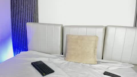 Snapshot of kylorx_xx chatting on May 31, 2026, 1:29 pm Oliver online show from May 31, 2026, 1:29 pm