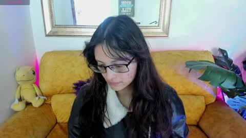 Kyomi online show from April 6, 2026, 12:39 pm