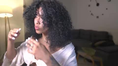 schedule 300 pm - 1100pm colombia time online show from September 16, 2025, 11:50 pm